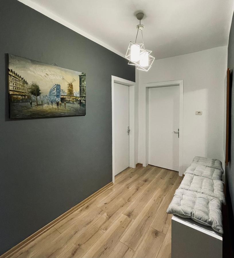 Luel Central Apartament Tirana Exterior photo